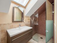 Villa for sale in Cortijo Blanco, San Pedro de Alcantara