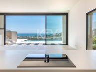 Villa for sale in Benahavis
