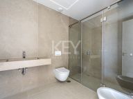 Villa for sale in Benahavis