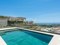 Villa for sale in Benahavis