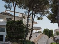 Ground Floor Duplex for sale in Nueva Andalucia