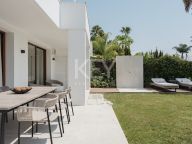 Ground Floor Duplex for sale in Nueva Andalucia