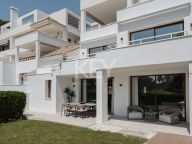 Ground Floor Duplex for sale in Nueva Andalucia