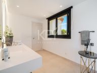 Villa en venta en Marbella Hill Club, Marbella Golden Mile