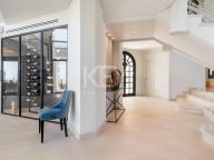 Villa en venta en Marbella Hill Club, Marbella Golden Mile