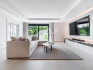 Villa en venta en Marbella Hill Club, Marbella Golden Mile