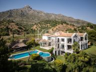 Villa en venta en Marbella Hill Club, Marbella Golden Mile