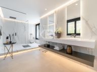 Villa en venta en Marbella Hill Club, Marbella Golden Mile