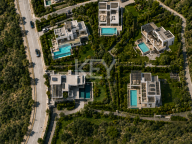 Villa for sale in Elviria, Marbella East