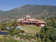 Villa for sale in La Zagaleta, Benahavis