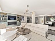 Villa for sale in Las Brisas, Nueva Andalucia