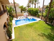 Villa for sale in Los Monteros, Marbella East