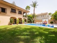 Villa for sale in Los Monteros, Marbella East