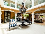 Villa for sale in Los Monteros, Marbella East