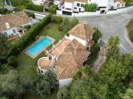 Villa for sale in Rocio de Nagüeles, Marbella Golden Mile