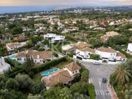 Villa for sale in Rocio de Nagüeles, Marbella Golden Mile