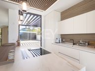 Вилла на продажу в Cortijo Blanco, Сан Педро де Алькантара