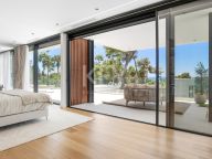 Villa for sale in Rocio de Nagüeles, Marbella Golden Mile