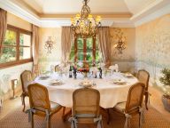 Villa en alquiler en Las Lomas del Marbella Club, Marbella Golden Mile
