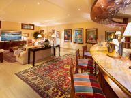 Villa en alquiler en Las Lomas del Marbella Club, Marbella Golden Mile