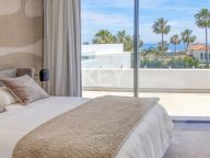 Villa for sale in Estepona