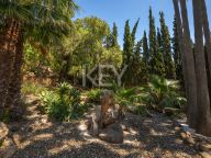 Villa for sale in Marbella East