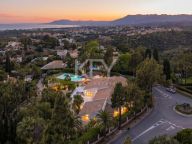 Villa for sale in Marbella East
