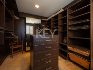 Villa for sale in Marbella East