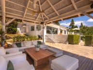 Villa for sale in Marbella East
