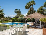 Villa for sale in Marbella East