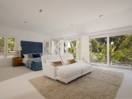 Villa for sale in Marbella East