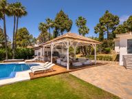 Villa for sale in Marbella East