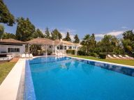 Villa for sale in Marbella East
