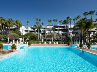Apartment for sale in Puente Romano, Marbella Golden Mile