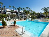 Apartment for sale in Puente Romano, Marbella Golden Mile