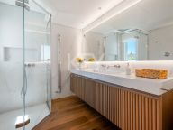 Apartment for sale in Marbella Golden Mile