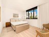 Ground Floor Apartment for sale in Los Monteros, Marbella East