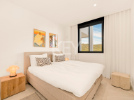 Ground Floor Apartment for sale in Los Monteros, Marbella East