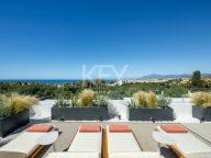 Villa for sale in Rio Real, Marbella East