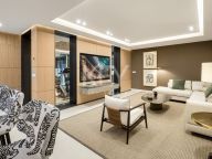 Villa for sale in Rio Real, Marbella East