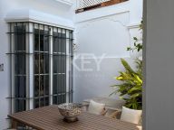 Town House for sale in Nueva Atalaya, Estepona