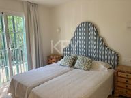 Town House for sale in Nueva Atalaya, Estepona