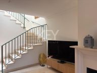 Town House for sale in Nueva Atalaya, Estepona