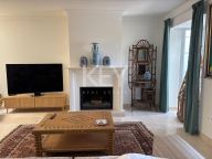 Town House for sale in Nueva Atalaya, Estepona