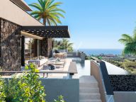 Villa for sale in El Rosario, Marbella East