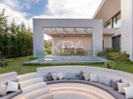 Villa for sale in Cascada de Camojan, Marbella Golden Mile