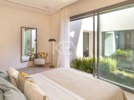 Villa for sale in Cascada de Camojan, Marbella Golden Mile