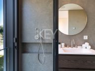 Villa for sale in Cascada de Camojan, Marbella Golden Mile