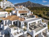 Duplex Penthouse for sale in Aloha, Nueva Andalucia