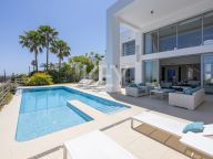 Villa for rent in Benahavis